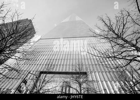 One World Trade Center - höchste Gebäude in New York - MANHATTAN / NEW YORK - 2. April 2017 Stockfoto