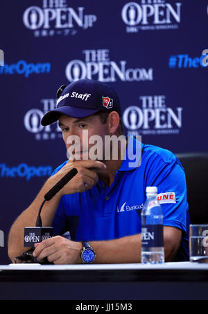 Republik Irland Padraig Harrington spricht während einer Pressekonferenz während der Praxistag zwei der Open Championship 2017 im Royal Birkdale Golf Club, Southport. Stockfoto