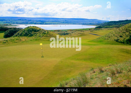 Portstewart Golf Nordirland - Links Golfplatz zwischen der Mündung und das Meer in der Nähe von Portrush. Stockfoto