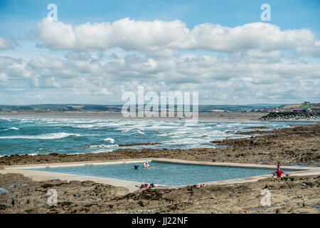 Lido, Gezeiten Schwimmbad, Westward Ho, Strand, Devon, England, Vereinigtes Königreich Stockfoto