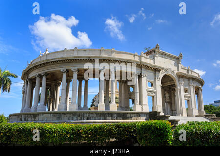 Monumento ein José Miguel Gómez-Denkmal, Avenida de Los Presidentes, Havanna, Kuba Stockfoto