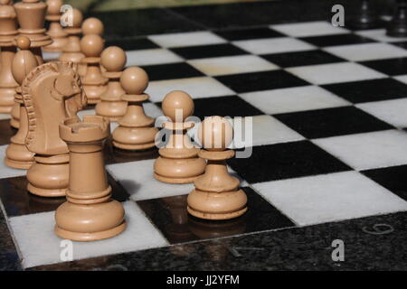 Bild von einem Schach Brett und Schach Stücke Stockfoto