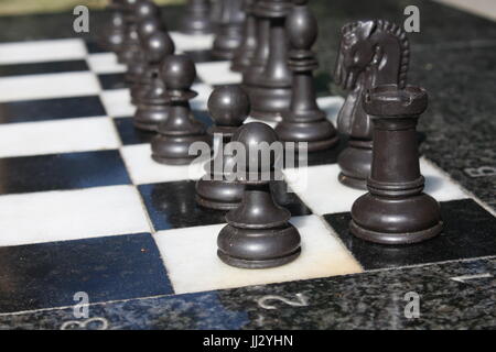 Bild von einem Schach Brett und Schach Stücke Stockfoto