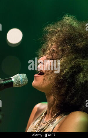 Cartagena, Spanien. 17. Juli 2017. Sängerin Kandace Federn in La Mar de Músicas Festival. Bildnachweis: ABEL F. ROS/Alamy Live-Nachrichten Stockfoto
