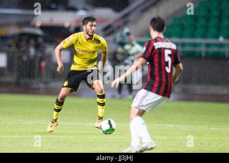 Guangzhou, China. 18. Juli 2017. Dortmunds Nuri Sahin in Aktion während der internationalen Club freundlich Fußball match zwischen AC Mailand und Borussia Dortmund in Guangzhou, China, 18. Juli 2017. Foto: Marcio Rodrigo Machado/Power Sport Bilder/Dpa/Alamy Live News Stockfoto