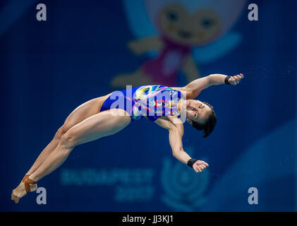 Budapest, Ungarn. 18. Juli 2017. Jun Hoong Cheong aus Malaysia in Aktion während des Qualifying für der Frauen 10m-Plattform bei der FINA Weltmeisterschaften 2017 in Budapest, Ungarn, 18. Juli 2017. Foto: Jens Büttner/Dpa-Zentralbild/Dpa/Alamy Live News Stockfoto