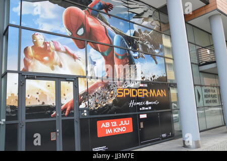 Berlin, Deutschland. 18. Juli 2017. 'Spider-Man - Homecoming' Film jetzt auch in Berlin, Deutschland-Credit: Markku Rainer Peltonen/Alamy Live News Stockfoto