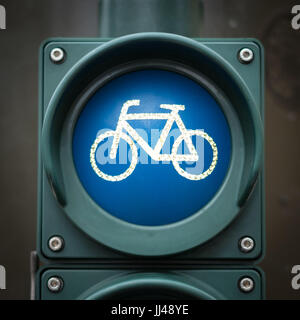 Fahrrad-Symbol auf Ampel - Fahrrad-symbol Stockfoto