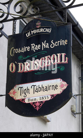 Drisceoil Pub Schild am Reenascreena im County Cork Stockfoto