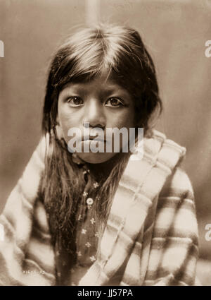 Die Porträts und Landschaften von Edward S. Curtis 1868 - 1952-Fokus auf den indianischen Stämmen des Pazifischen Nordwestens. Fotografien von Edward Sheriff Curtis. Stockfoto