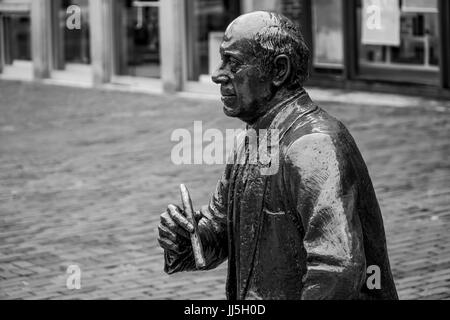 Bronzestatue an Fußgängerzone North Boston - BOSTON / MASSACHUSETTS - 3. April 2017 Stockfoto