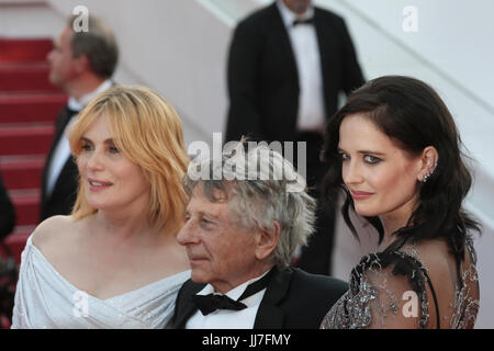 Eva Green, Roman Polanski und Emmanuelle Seigner besuchen basierend auf einer wahren Geschichte Premiere während der 70. jährlichen Cannes Film Festival im Palais des Festivals am 27. Mai 2017 in Cannes, Frankreich. Stockfoto