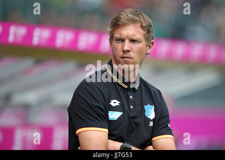 15.07.2017, 1. Fussball Bundesliga 2017/2018, Telekom-WM 2017 Im Borussiapark Mönchengladbach, FC Bayern München - TSG 1899 Hoffenheim, Trainer Julian Nagelsmann (Hoffenheim) Foto: Cronos/MIS Stockfoto