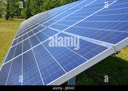 Nahaufnahme von Solarzellen. Stockfoto