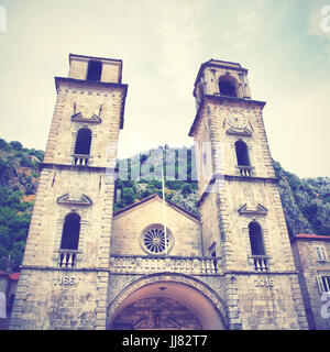 St. Tryphon Kathedrale in Kotor, Montenegro. Retro-Stil gefilterten Bild Stockfoto