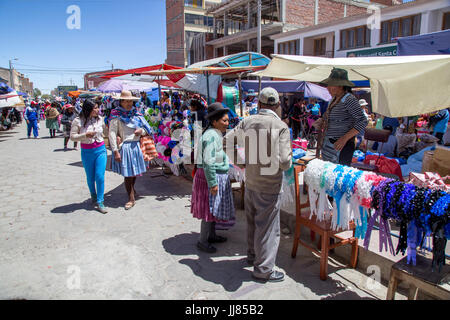 Lokalen Markt in Uyuni, Bolivien Stockfoto