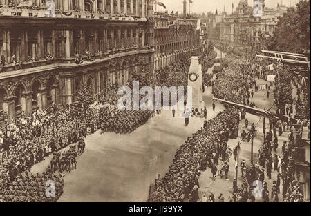 Siegesparade, US-Truppen übergeben Kenotaph Stockfoto