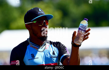 Chris Jordan von Sussex Haie V Glamorgan in der NatWest T20 Blast Spiel im Arundel Castle in West Sussex UK Sonntag, 9. Juli 2017 gemahlen Stockfoto