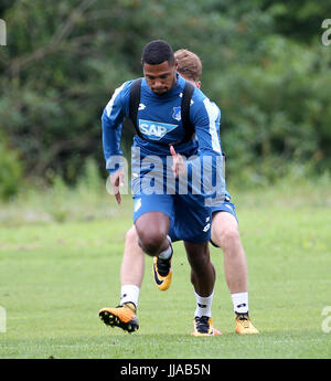 Windischgarsten, Österreich. 19. Juli 2017. Serge Gnabry bei der TSG 1899 Hoffenheim-Trainingslager in Windischgarsten, Österreich, 19. Juli 2017. Foto: Hasan Bratic/Dpa/Alamy Live News Stockfoto