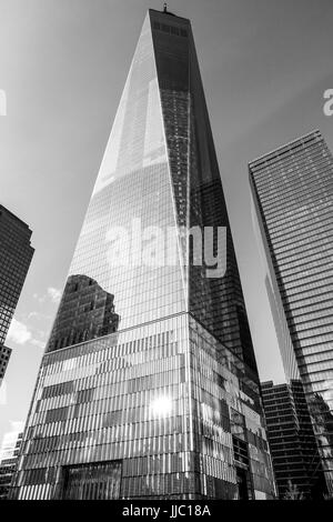 One World Trade Center - der neue Wolkenkratzer - MANHATTAN - NEW YORK - 2. April 2017 Stockfoto