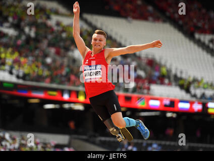 Dänemarks Daniel Wagner in Aktion in die Männer Weitsprung T42 letzte Tag fünf von der 2017 Para Leichtathletik-Weltmeisterschaft in London Stadion Stockfoto