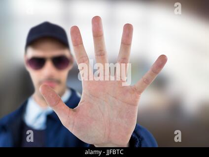 Digitalen Verbund der Wachmann Whit seine Hand sagen stoppen. Stockfoto
