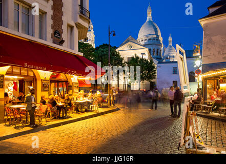 Abend am Place du Tertre in von Montmartre, Paris, Ile de France, Frankreich Stockfoto