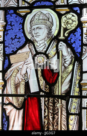 Glasmalerei-Fenster Darstellung St Deiniol, Str. Marys Kirche, Trefriw, Wales Stockfoto