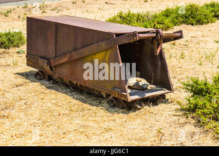 Vintage Bergbau Erz Eimer/Container Stockfoto