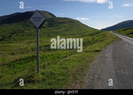 Passing Place Zeichen, Isle of Mull Stockfoto