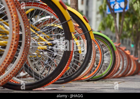 Fahrrad-Räder - Anteil Verleih Fahrräder in der Stadt Guangzhou, China Stockfoto