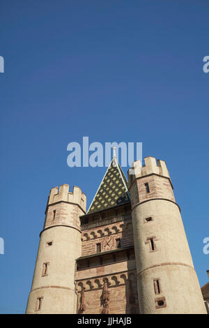 Spalentor ("Tor des Spalen"), ein 14. Jahrhundert mittelalterliche Stadttor aus der alten Stadtmauer von Basel, Schweiz Stockfoto