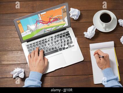 Computer-Kaffee, Notebook und Händen auf dem Schreibtisch. Auf dem Computer den Bauplan des neuen Designs (yello Stockfoto