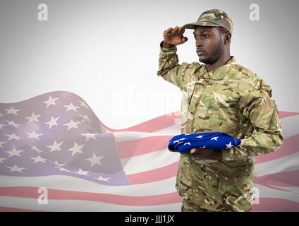 Schwarzen Soldaten halten eine amerikanische Flagge für Independence Day gegen eine 3d American flag Stockfoto