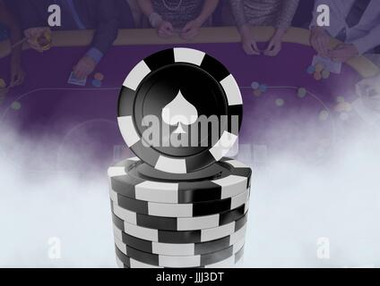 3D Pokerchips vor Leute Glücksspiel im Casino auf Tisch Stockfoto