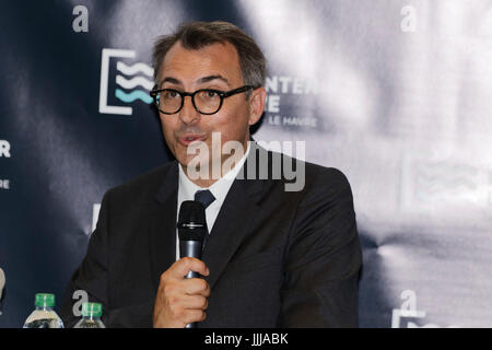 Le Havre, Frankreich. 19. Juli 2017. Lemonnier Luc, Bürgermeister von Le Havre - Paris, Rouen und Le Havre präsentieren die Gewinner des "Neuerfindung der Seine", Le Havre, Frankreich. Bildnachweis: Bernard Menigault/Alamy Live-Nachrichten Stockfoto