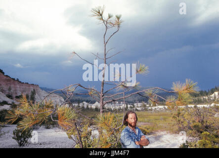 Gary Snyder, in der Sierra Nevada, 1969 Stockfoto