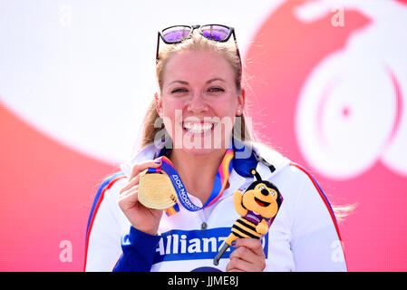 Hannah Cockroft mit Gold bei den Para Athletics World Championships im Londoner Olympiastadion 2017 Stockfoto