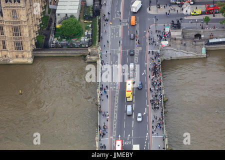 Eine Luftaufnahme der Westminster Bridge, London Stockfoto