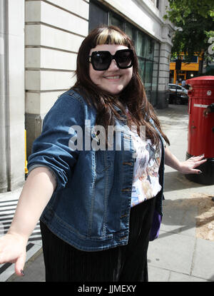 Beth Ditto gesehen verlassen BBC Radio 2-Studios in London am 3. Juni 2017 Stockfoto