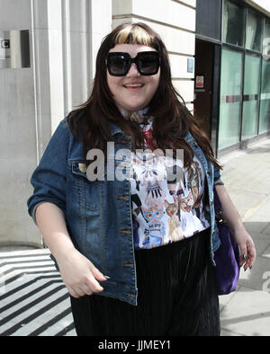 Beth Ditto gesehen verlassen BBC Radio 2-Studios in London am 3. Juni 2017 Stockfoto
