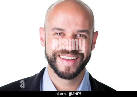 Closeup Portrait, professionelle Mann mit Spitzbart in dunklen Blazer und Hemd, weißen Hintergrund isoliert Stockfoto