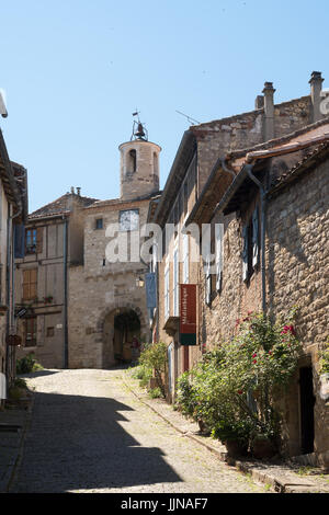 Porte de l ' Horloge in Cordes-Sur-Ciel, Tarn Abteilung, Frankreich, Europa Stockfoto