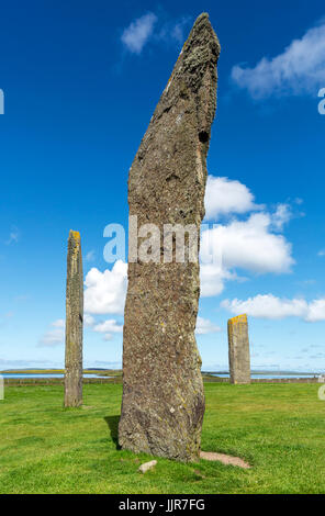 Standing Stones of Stenness, Orkney. Reste einer jungsteinzeitlichen Stein Henge aus rund 3100 v. Chr., Festland, Orkney, Schottland, Vereinigtes Königreich