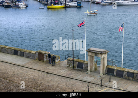 Die Mayflower Schritte in Plymouth, Devon, wo die Pilgerväter 1620 für die neue Welt verließ. Stockfoto