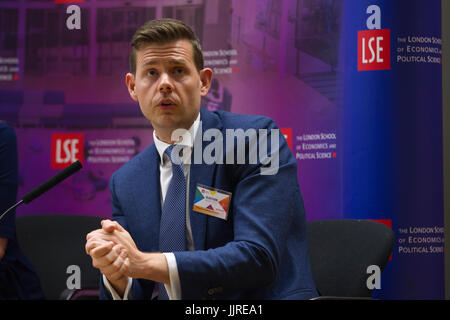 Professor Matthew Goodwin anlässlich der London School of Economics und Political Science, Wahl-Party-Nacht 2017, London, England, UK Stockfoto