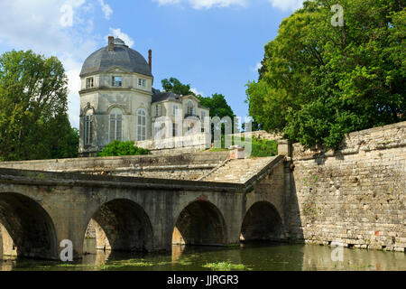 Frankreich, le Château, Châteauneuf-Sur-Loire, Loiret (45) / / Frankreich, Loiret, Chateauneuf Sur Loire, das Schloss Stockfoto