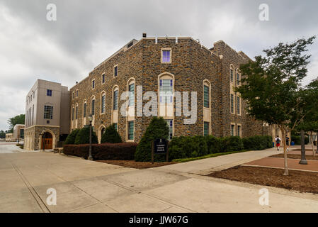 Cameron Indoor Stadium am 18. Juni 2107 an der Duke University in Durham, North Carolina. Stockfoto