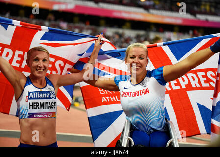 Georgie Hermitage Hannah Cockroft, nachdem er Gold bei den Para Athletics World Championships in London gewonnen hatte. Feiert mit der gewerkschaftsflagge Stockfoto