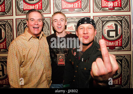 Donnie Marple (c) Stephen Perkins (r) Jane's Addiction Guitar Center Drum-Off Henry Fonda Theater Los Angeles,ca. Stockfoto